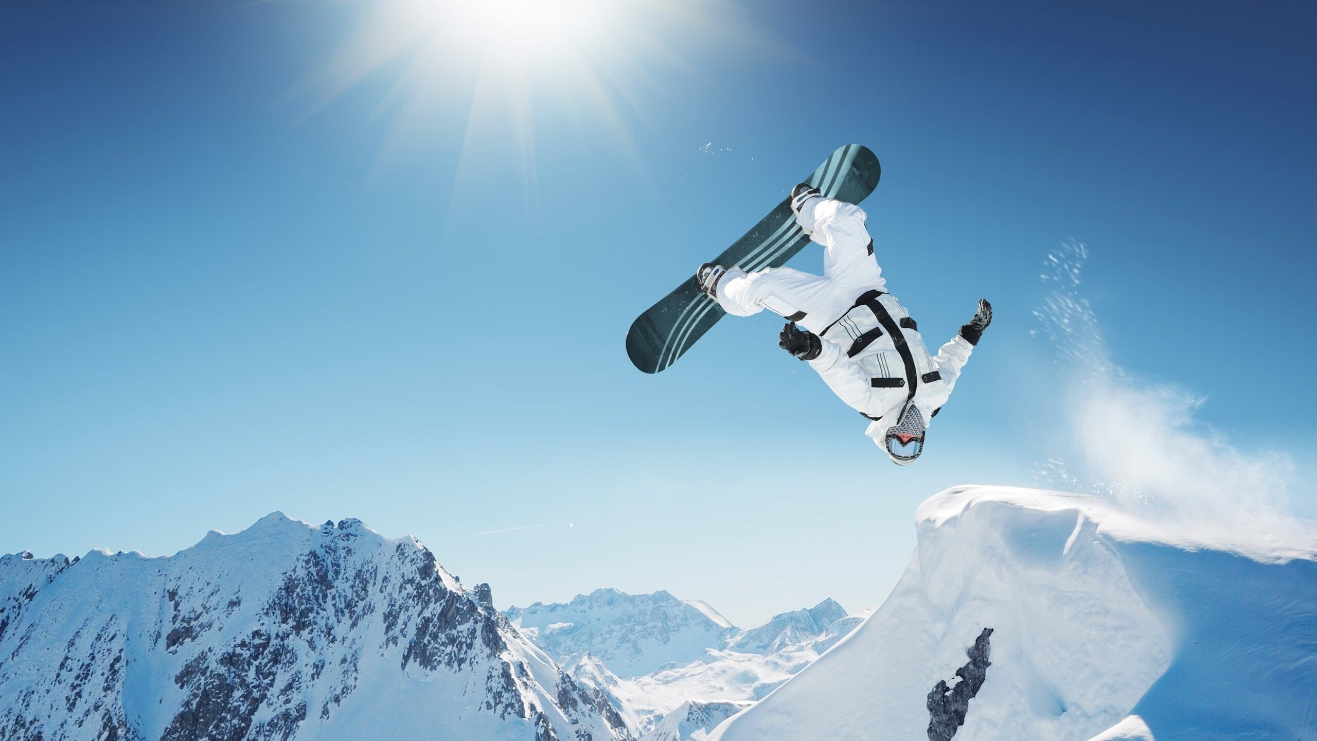 激烈田径中长跑冲刺集锦，中长跑冲刺跑